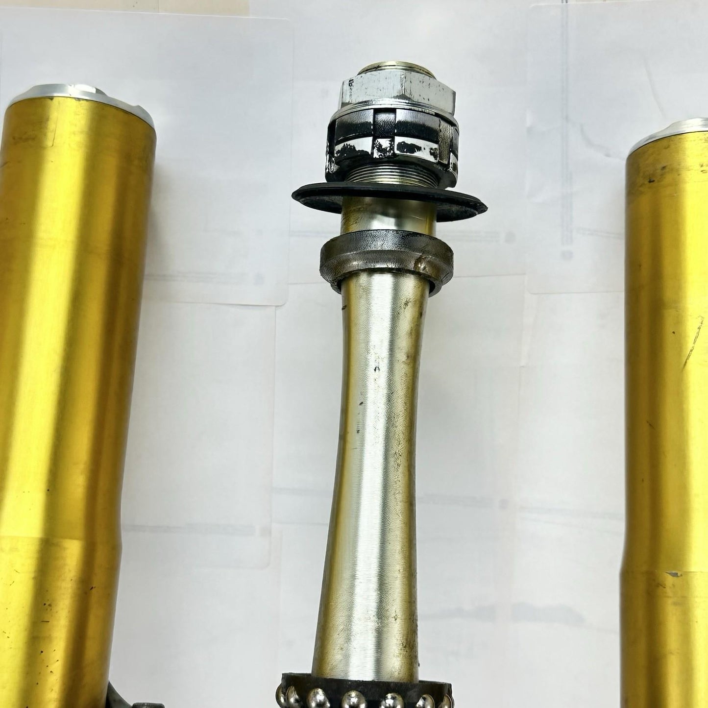 2009 - 2014 YAMAHA YZF R1 FRONT FORKS LOWER TRIPLE TREE SUSPENSION OHLINS TTX