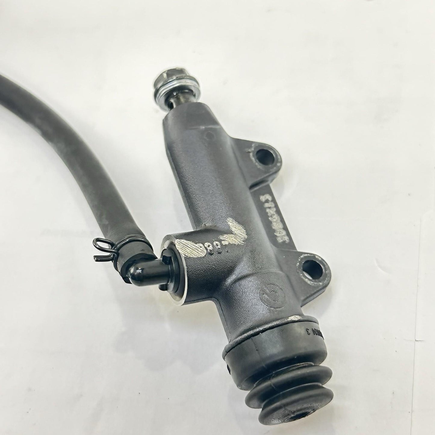 2021 - 2026 APRILIA RS 660 REAR BRAKE MASTER CYLINDER BACK RESERVOIR BREMBO