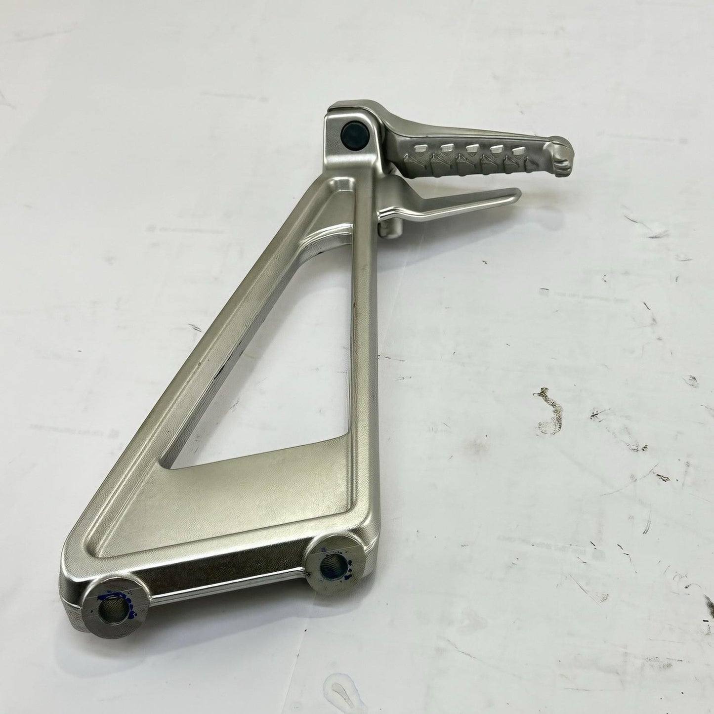 2021 - 2026 APRILIA RS 660 PASSENGER PEGS REAR FOOT REST LEFT RIGHT SET BOLTS