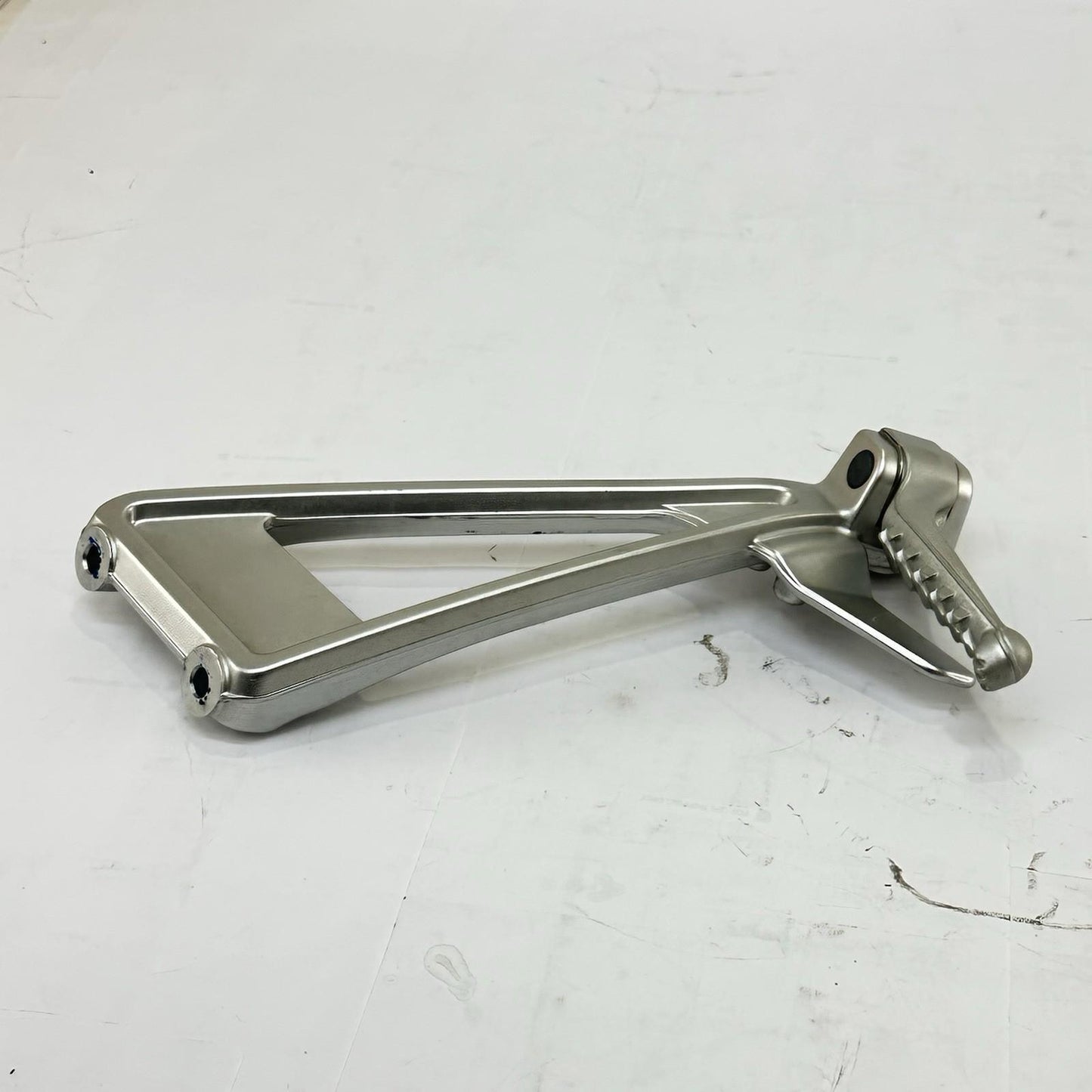 2021 - 2026 APRILIA RS 660 PASSENGER PEGS REAR FOOT REST LEFT RIGHT SET BOLTS