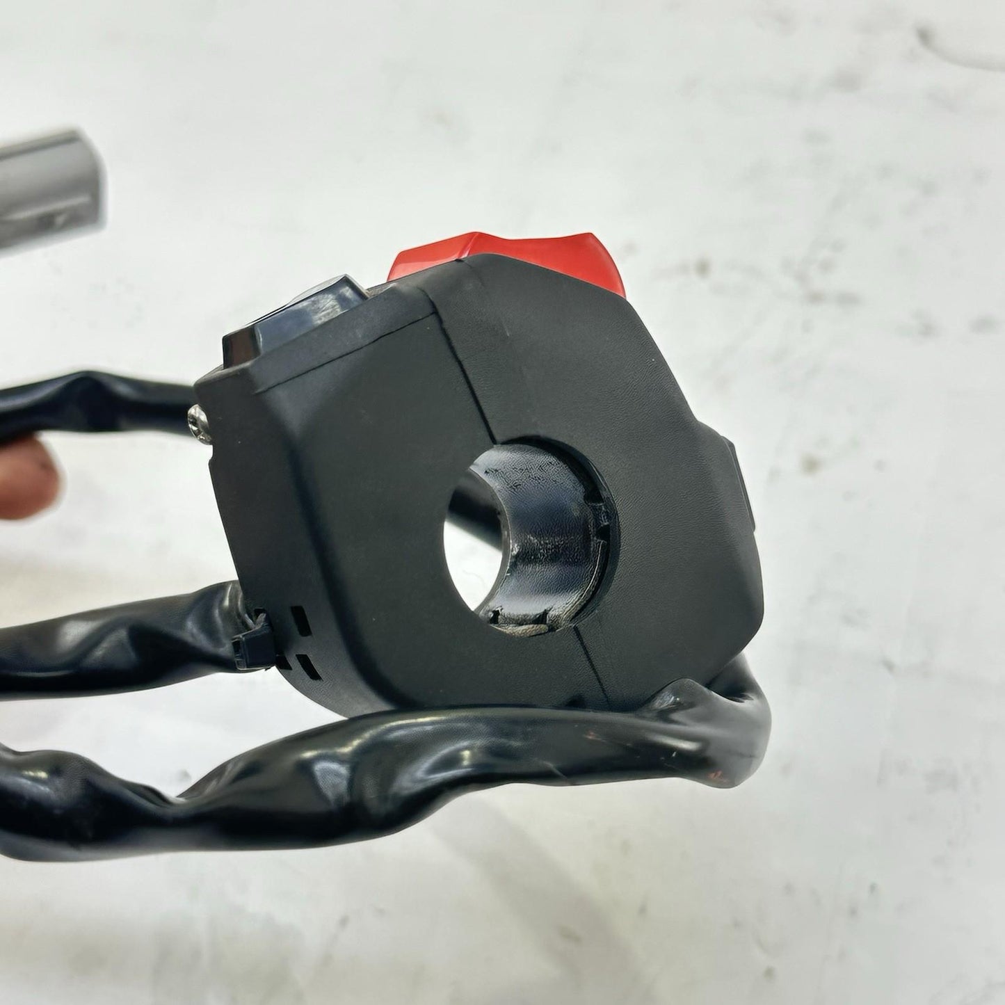 2021 - 2026 APRILIA RS 660 RIGHT SWITCH START STOP ON OFF KILL CONTROL BUTTONS