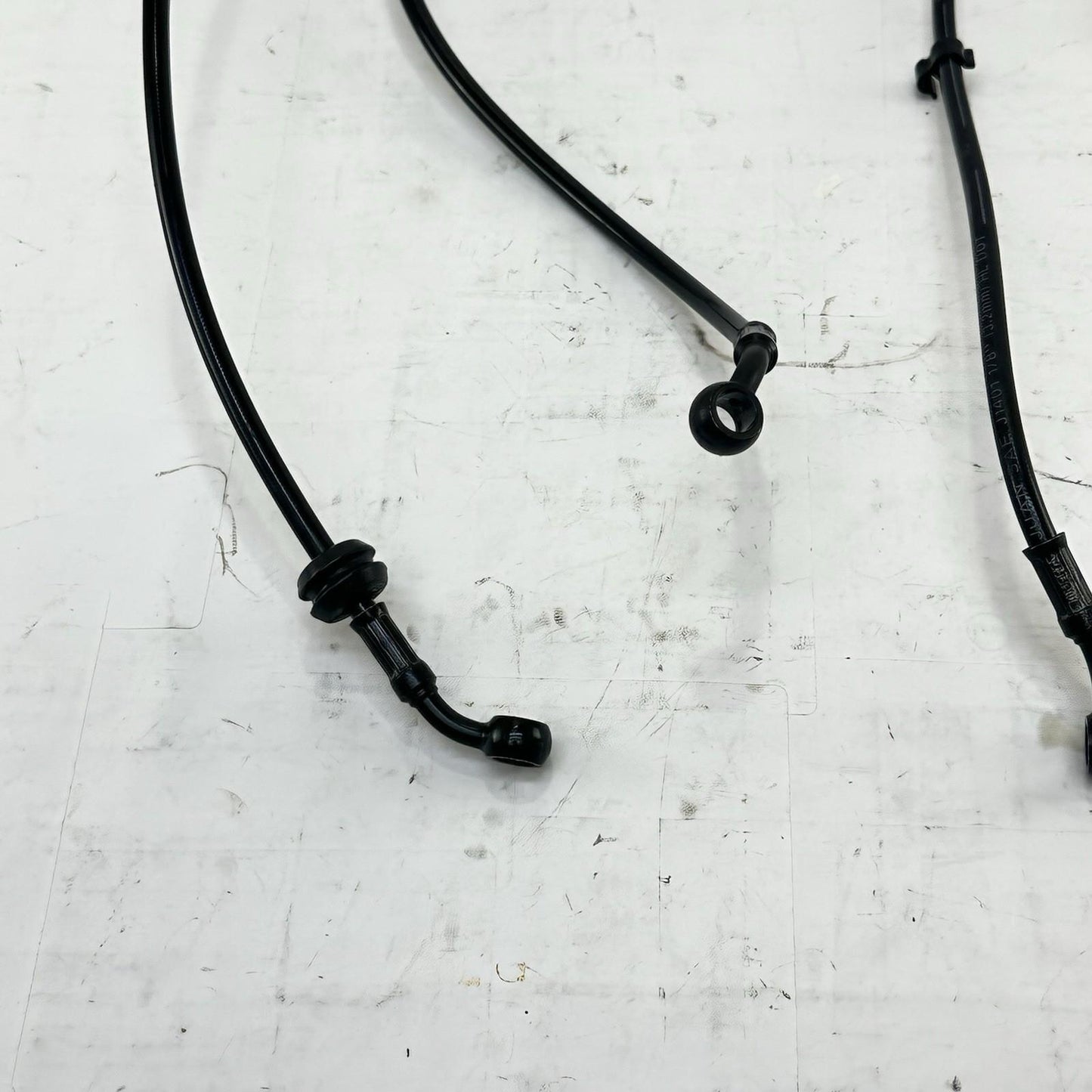 2021 - 2026 APRILIA RS 660 ABS BRAKE LINES HOSES FRONT REAR SET BLACK STOCK