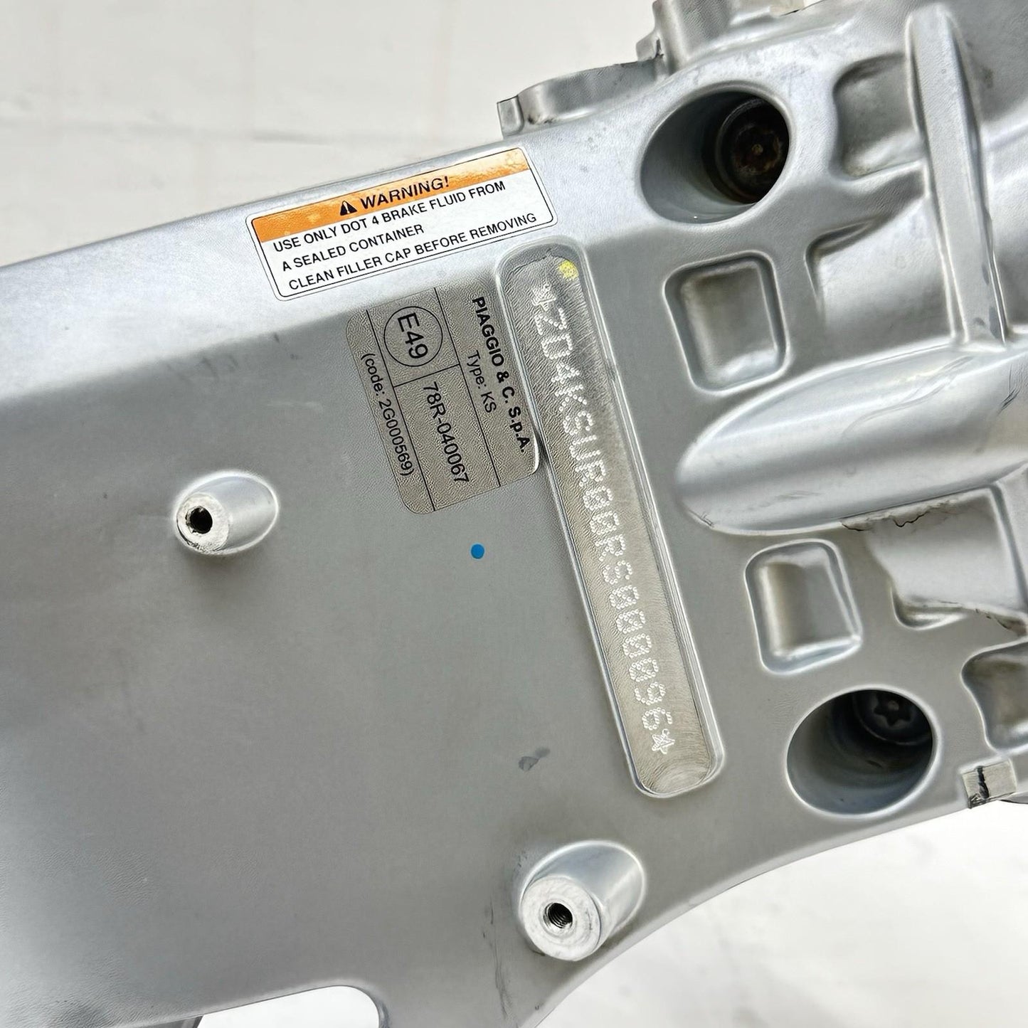 2021 - 2026 APRILIA RS 660 MAIN FRAME BODY CHASSIS SILVER STOCK