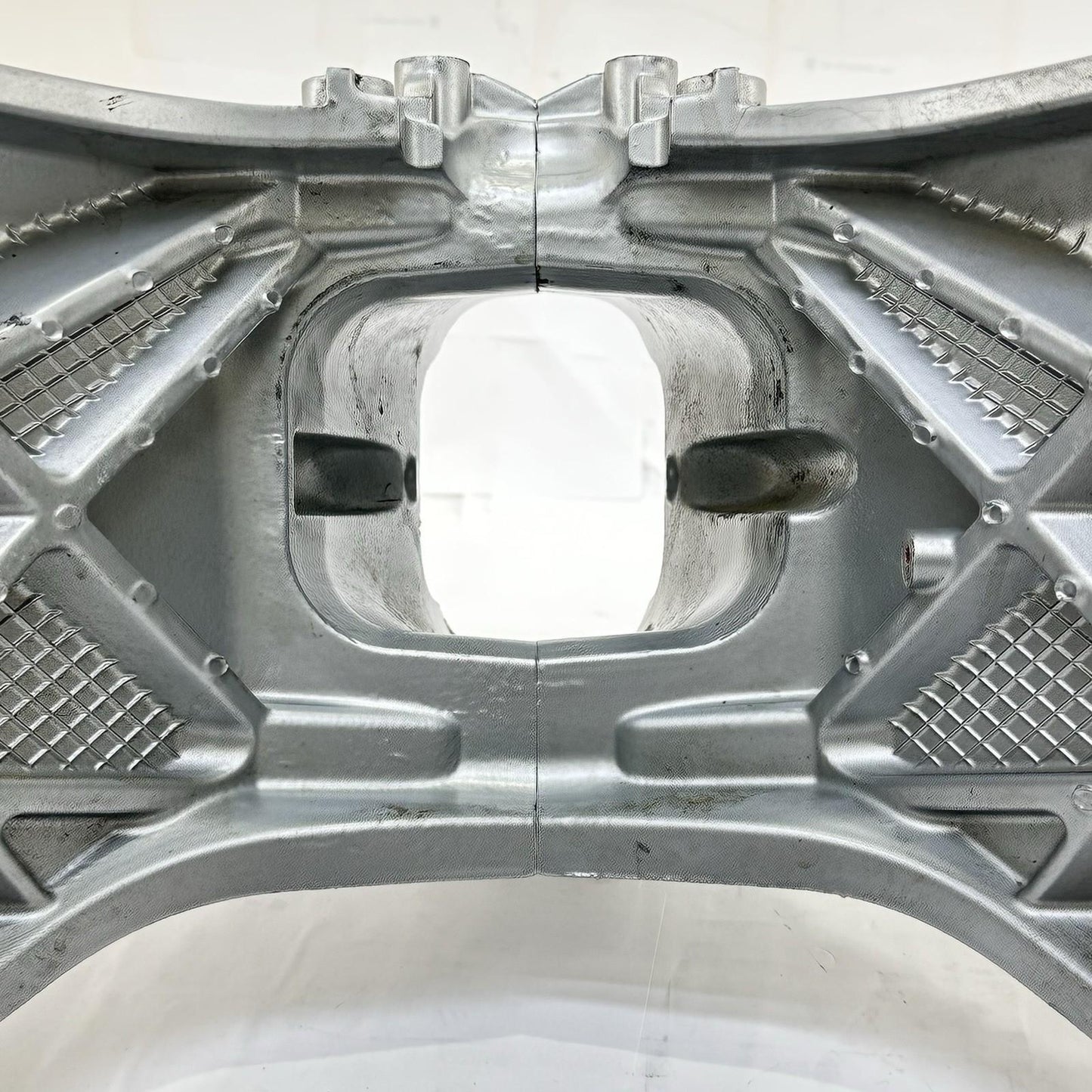 2021 - 2026 APRILIA RS 660 MAIN FRAME BODY CHASSIS SILVER STOCK