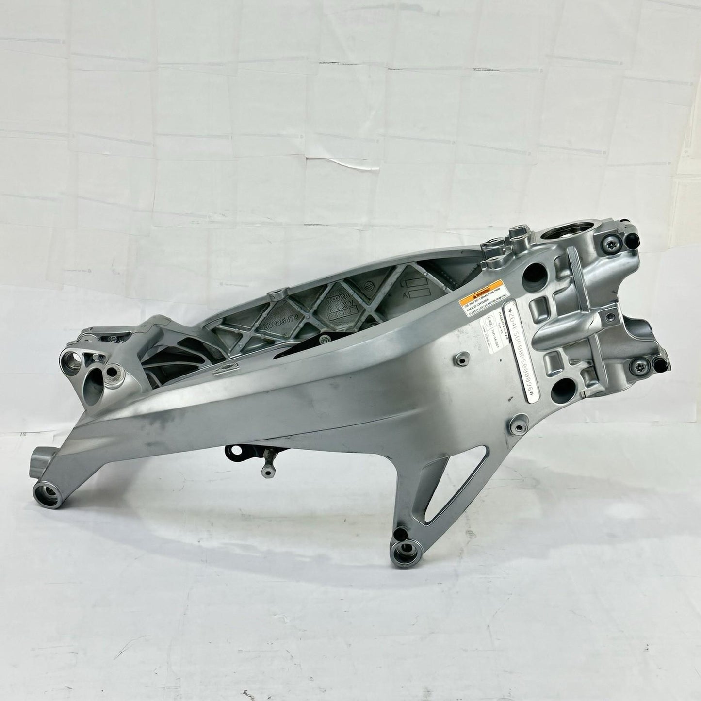 2021 - 2026 APRILIA RS 660 MAIN FRAME BODY CHASSIS SILVER STOCK