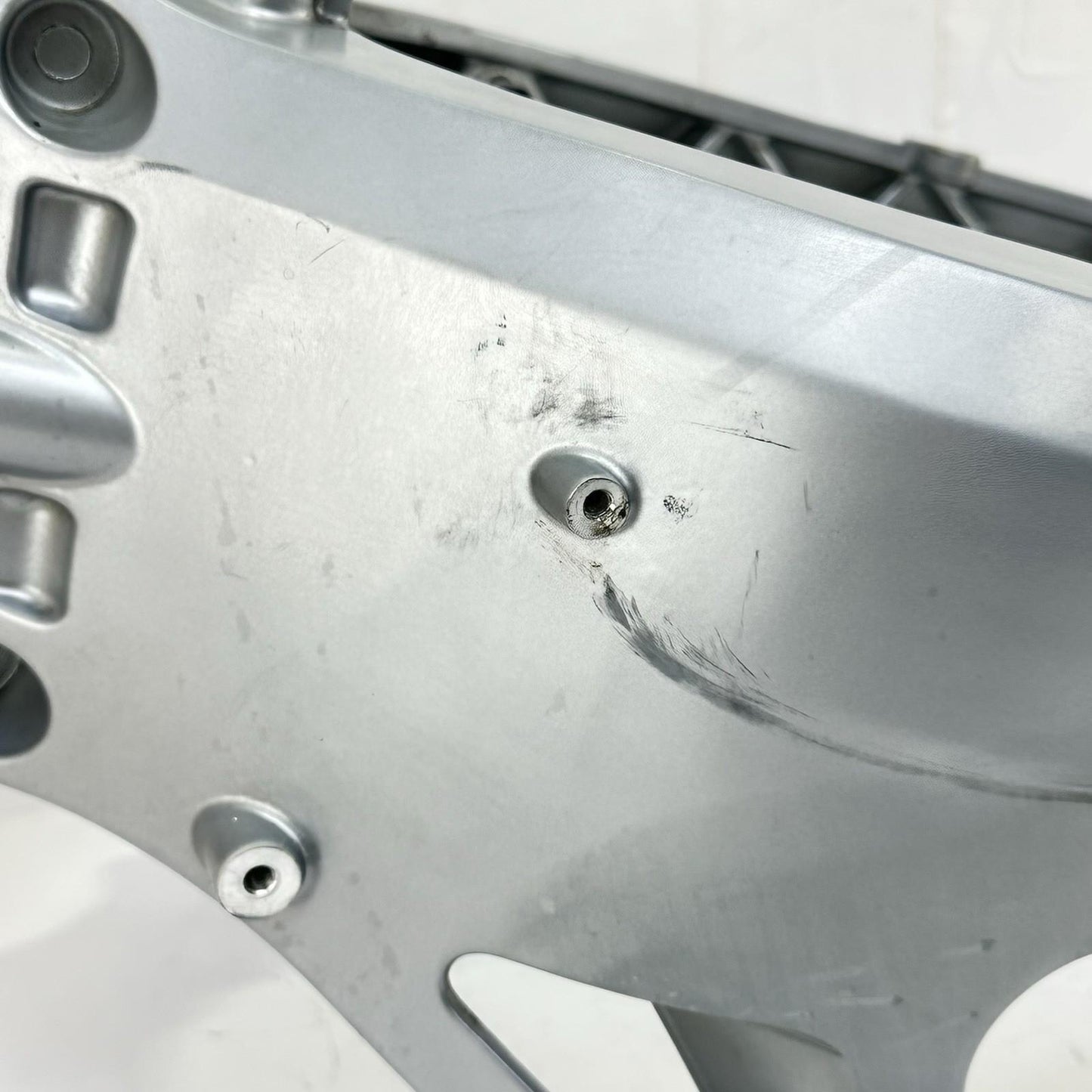 2021 - 2026 APRILIA RS 660 MAIN FRAME BODY CHASSIS SILVER STOCK
