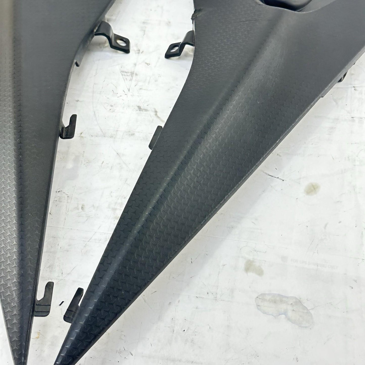 2021 - 2026 APRILIA RS 660 SIDE INFILL FAIRINGS LEFT RIGHT UNDER SEAT PLASTICS