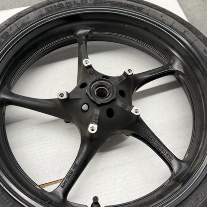 2008 - 2016 YAMAHA YZF R6 FRONT WHEEL STRAIGHT RIM BLACK TRACK TIRE DUNLOP