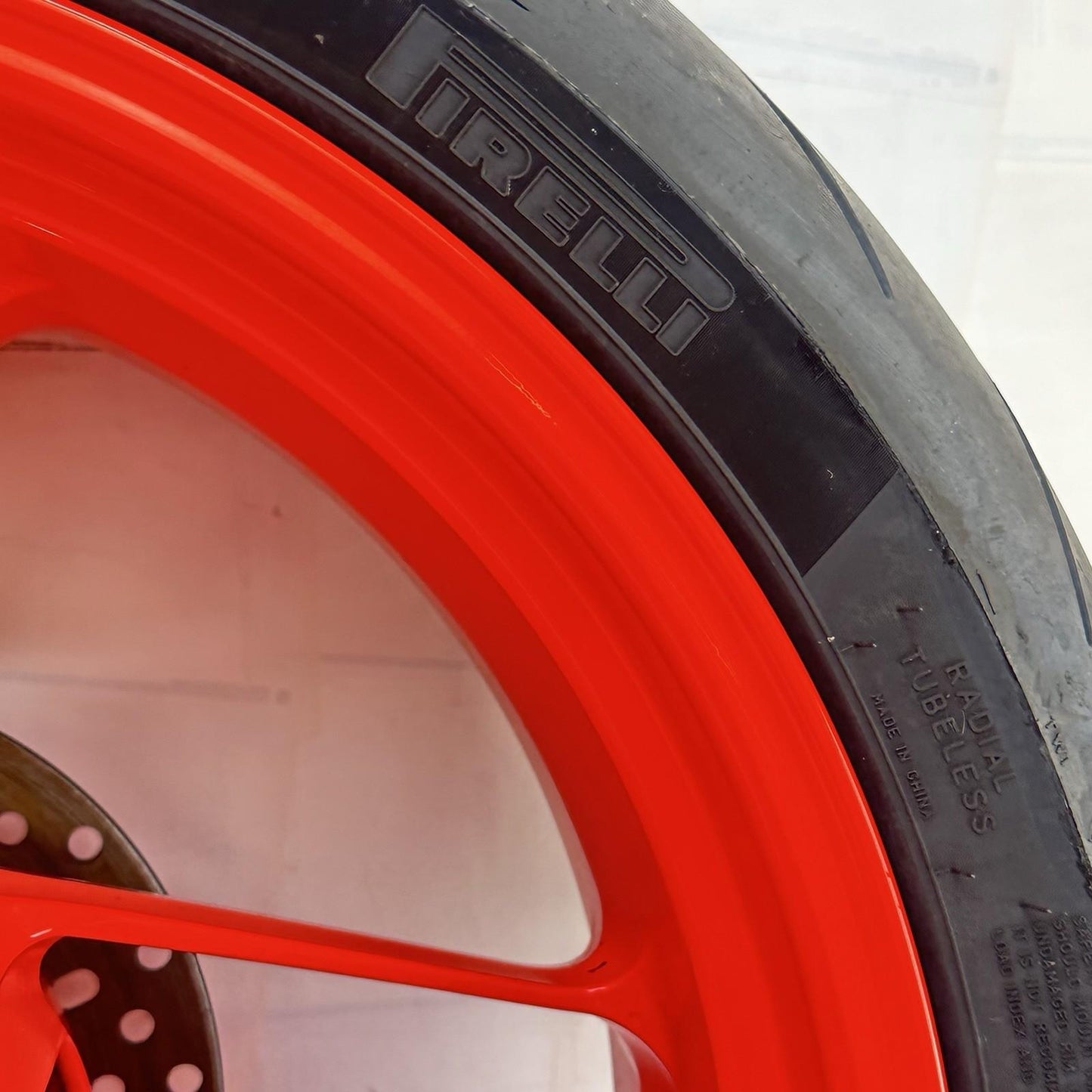 2021 - 2026 APRILIA RS 660 REAR WHEEL RIM TIRE RUBBER BACK BRAKE ROTOR DISC RED