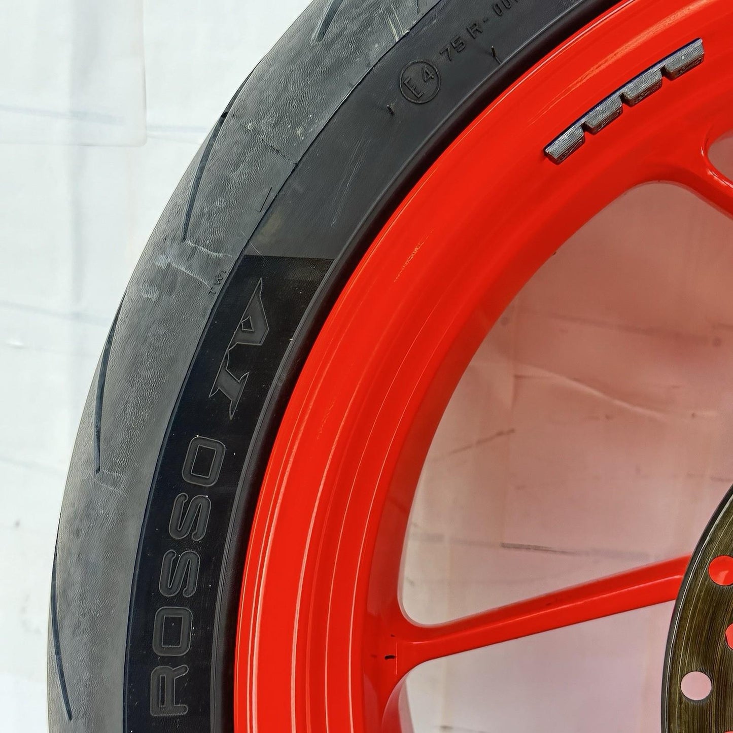 2021 - 2026 APRILIA RS 660 REAR WHEEL RIM TIRE RUBBER BACK BRAKE ROTOR DISC RED