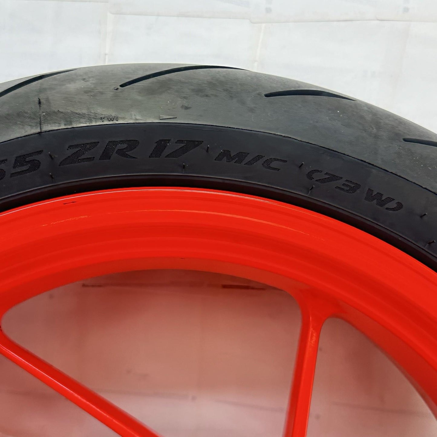 2021 - 2026 APRILIA RS 660 REAR WHEEL RIM TIRE RUBBER BACK BRAKE ROTOR DISC RED