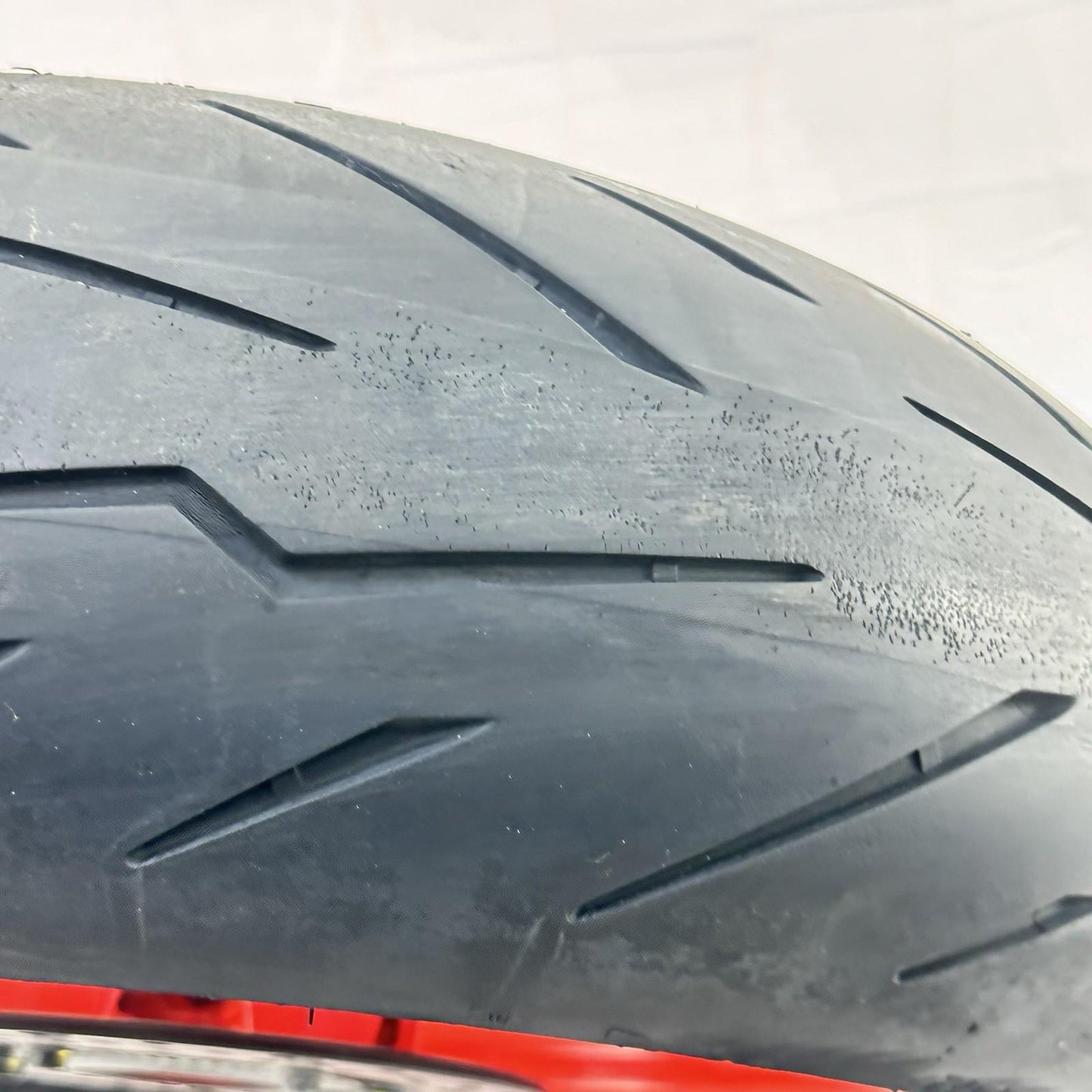 2021 - 2026 APRILIA RS 660 REAR WHEEL RIM TIRE RUBBER BACK BRAKE ROTOR DISC RED