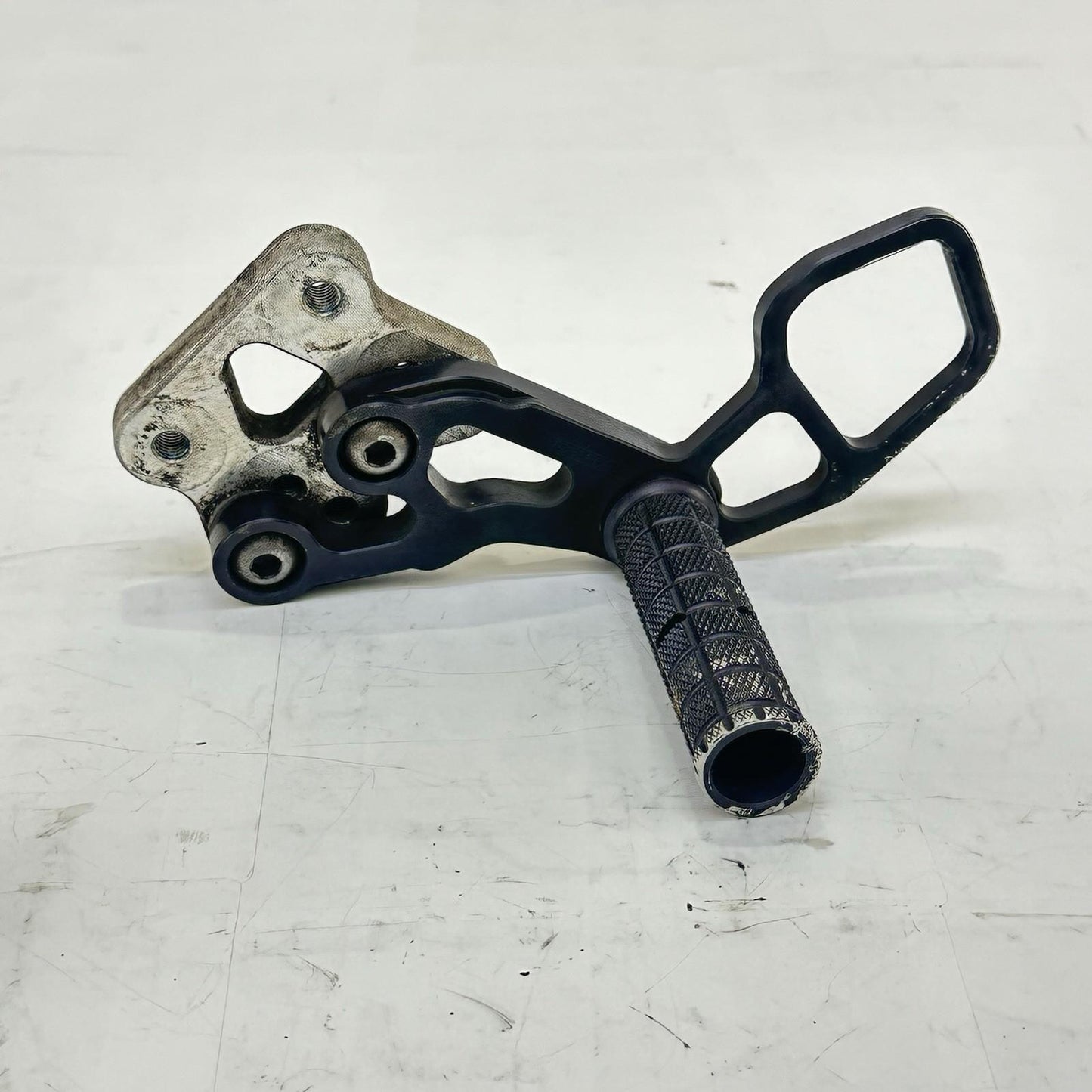 2006 2007 SUZUKI GSXR 600 GSXR 750 REAR SET CLUTCH BRAKE PEDAL ROOT REST BOLTS