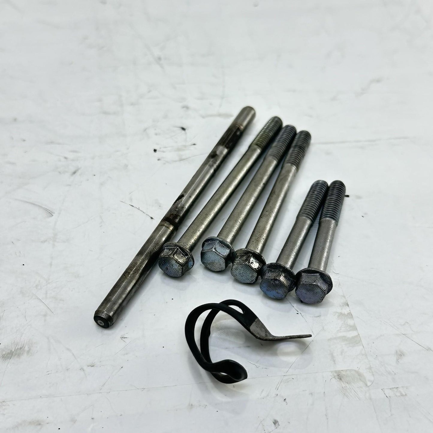 2006 2007 SUZUKI GSXR 600 GSXR 750 SPROCKET COVER CHAIN DRIVE GUARD BOLTS