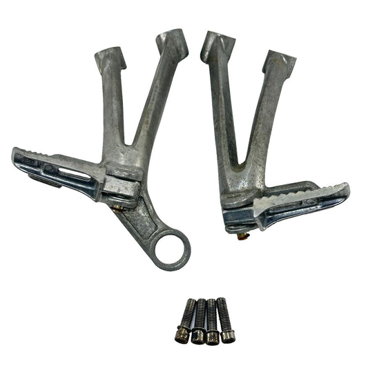 2006 2007 SUZUKI GSXR 600 GSXR 750 PASSENGER PEGS REAR FOOT REST LEFT RIGHT SET
