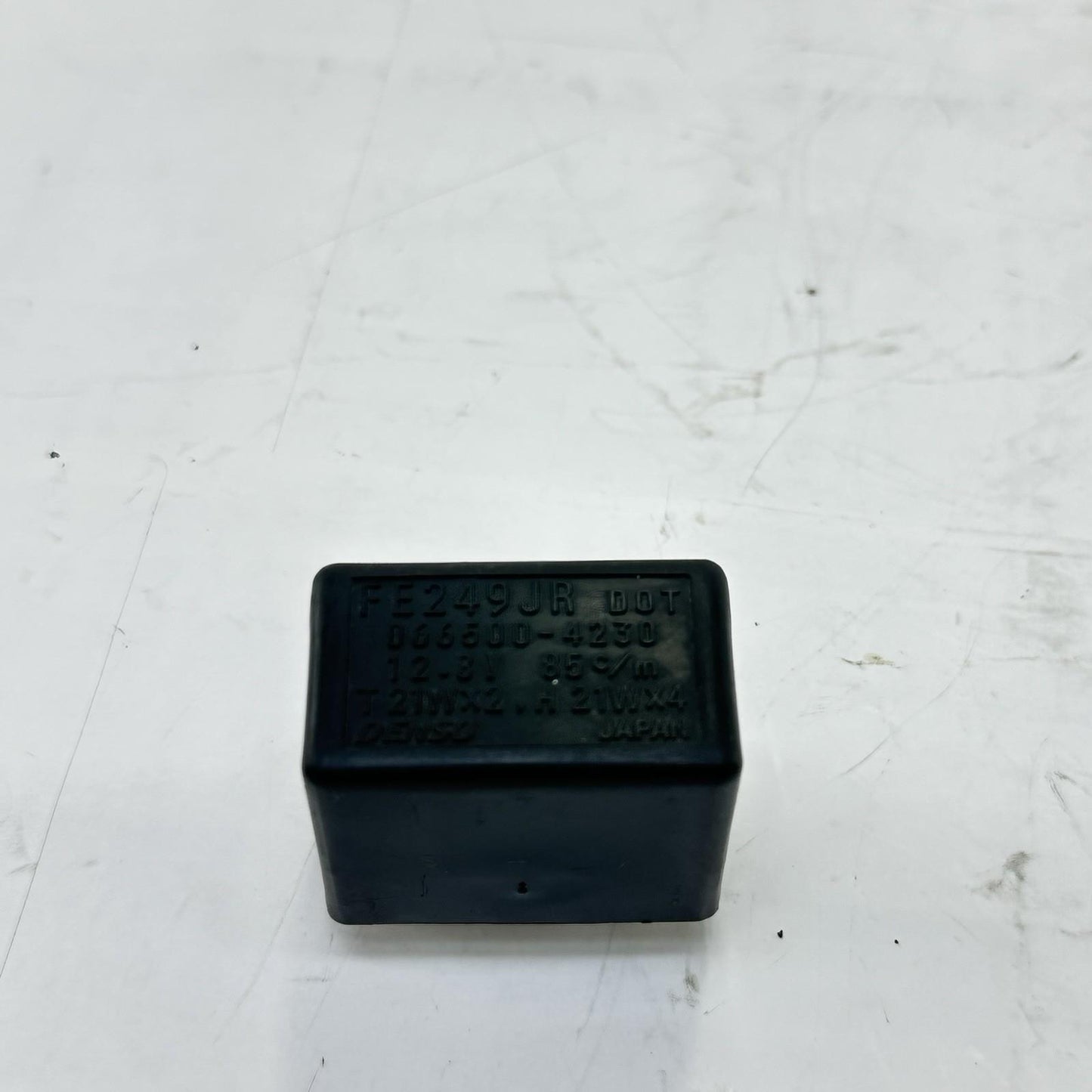 2006 2007 SUZUKI GSXR 600 GSXR 750 FLASHER RELAY TURN SIGNAL INDICATOR SWITCH