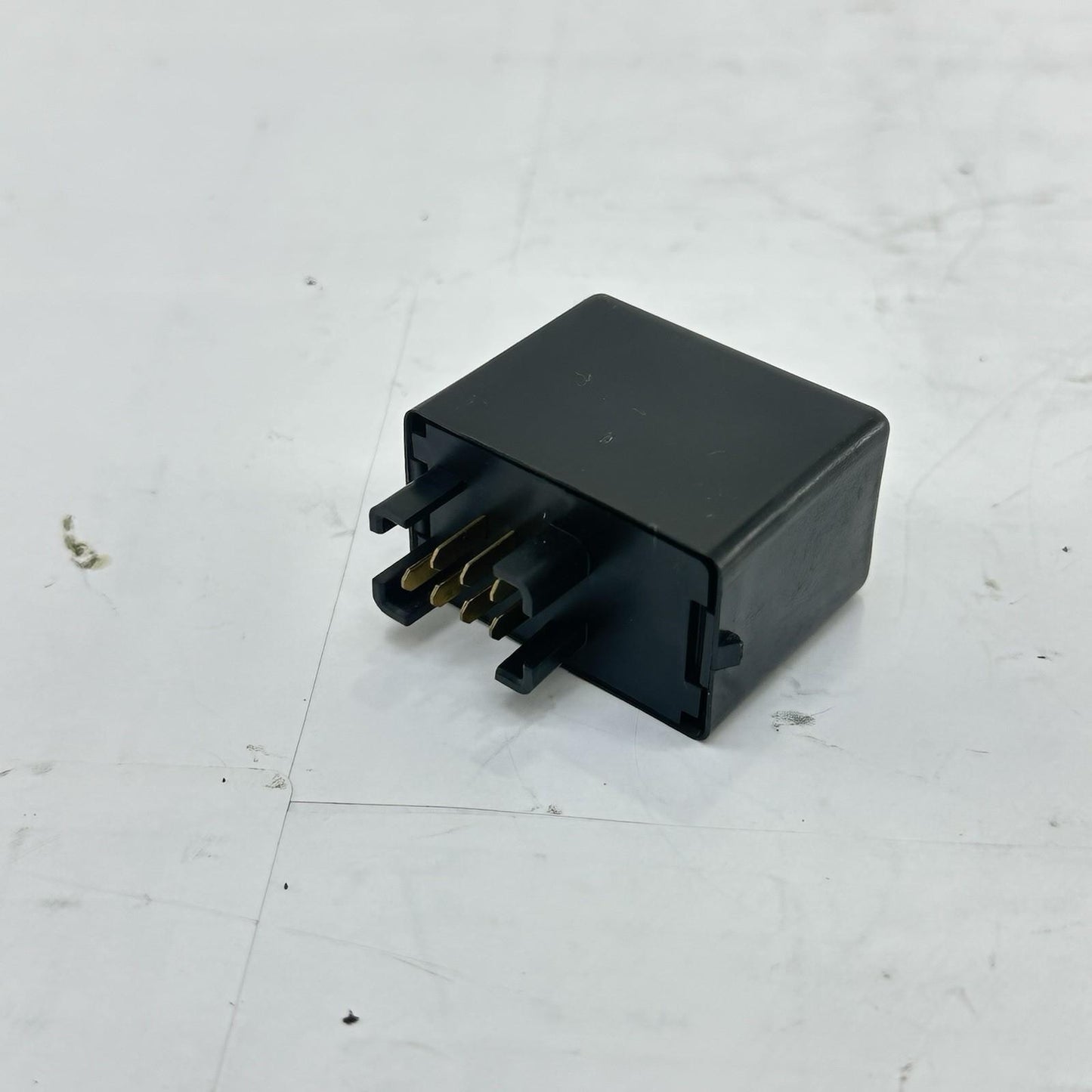 2006 2007 SUZUKI GSXR 600 GSXR 750 FLASHER RELAY TURN SIGNAL INDICATOR SWITCH