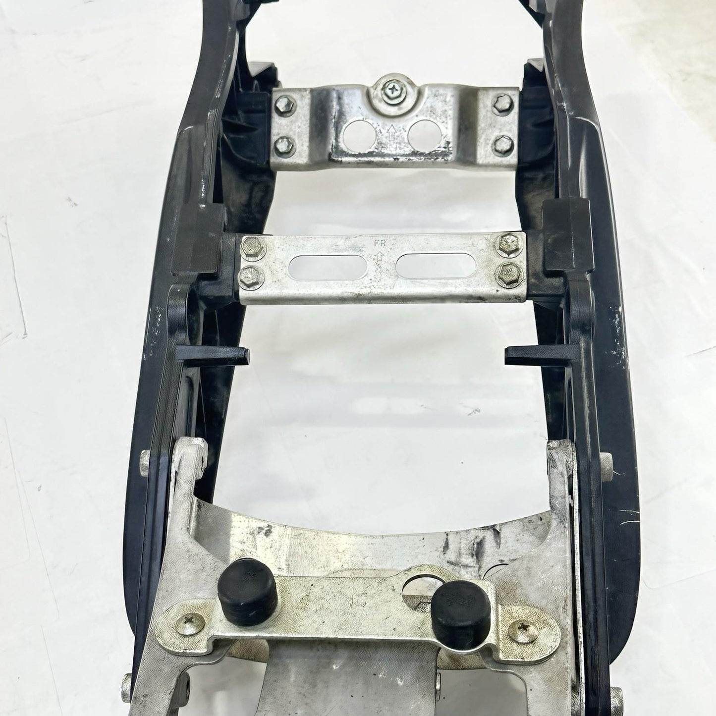 2006 2007 SUZUKI GSXR 600 GSXR 750 SUBFRAME REAR UNDERTAIL BACK FRAME STOCK