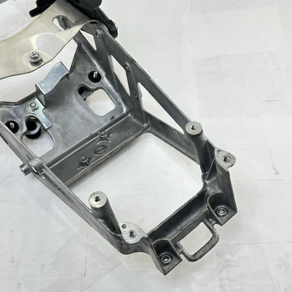 2006 2007 SUZUKI GSXR 600 GSXR 750 SUBFRAME REAR UNDERTAIL BACK FRAME STOCK