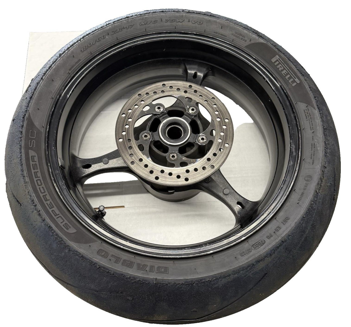 2006 2007 SUZUKI GSXR600 GSXR750 REAR WHEEL REAR RIM BRAKE ROTOR PIRELLI TIRE