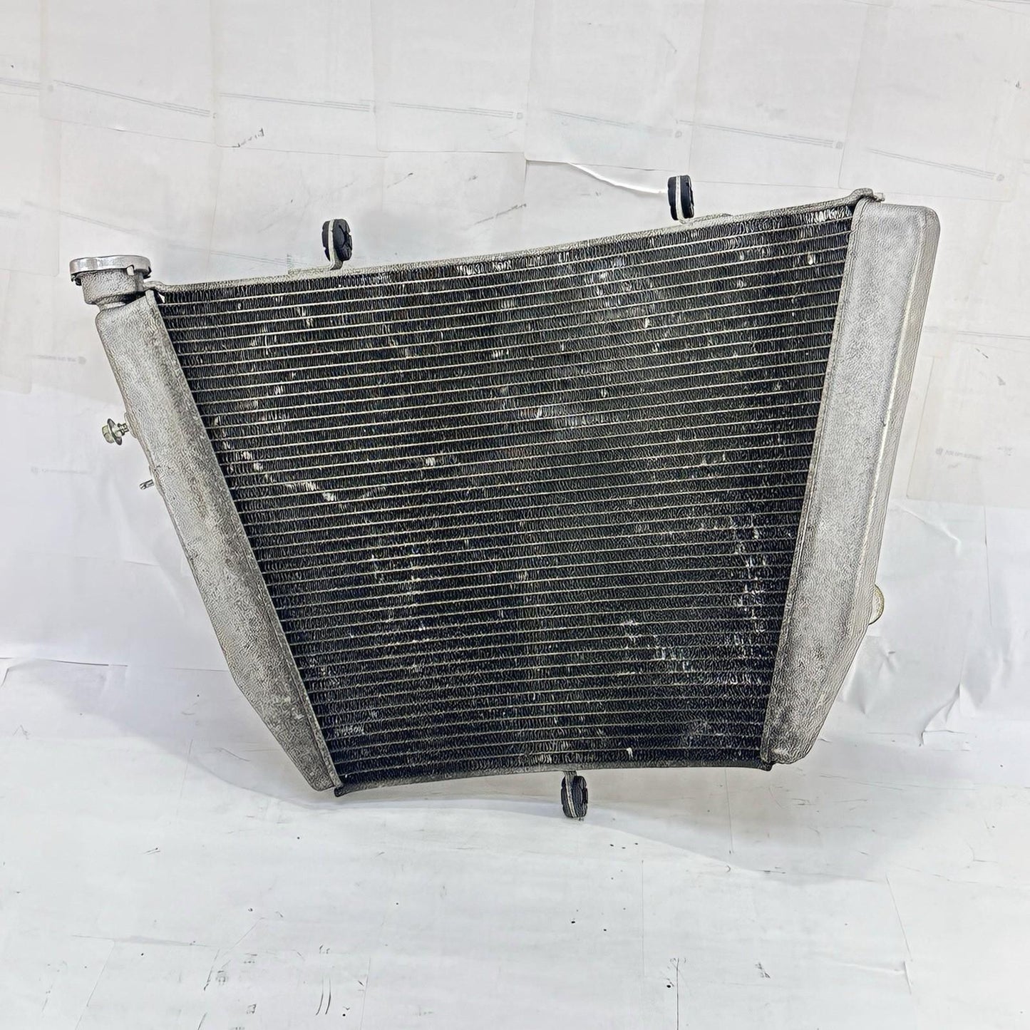 2006 2007 SUZUKI GSXR 600 GSXR 750 RADIATOR ENGINE MOTOR COOLING SILVER STOCK