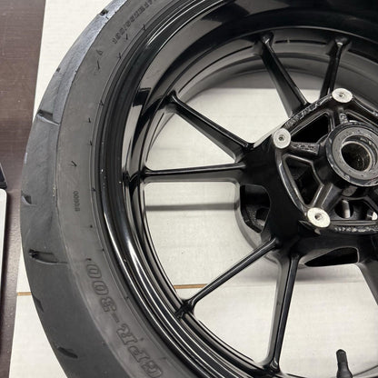 2009 - 2014 BMW S1000RR REAR WHEEL BACK RIM DUNLOP TIRE BLACK STRAIGHT STOCK