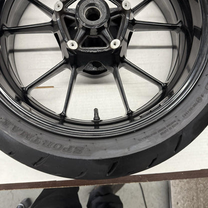 2009 - 2014 BMW S1000RR REAR WHEEL BACK RIM DUNLOP TIRE BLACK STRAIGHT STOCK