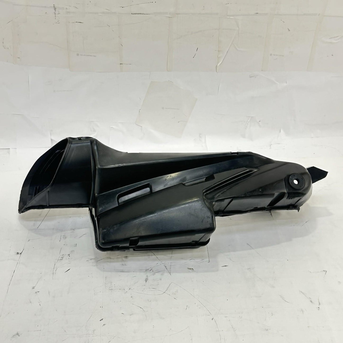 2006 2007 SUZUKI GSXR 600 GSXR 750 AIR DUCTS INTAKE TUBES BLACK PLASTIC *SCUFFS*