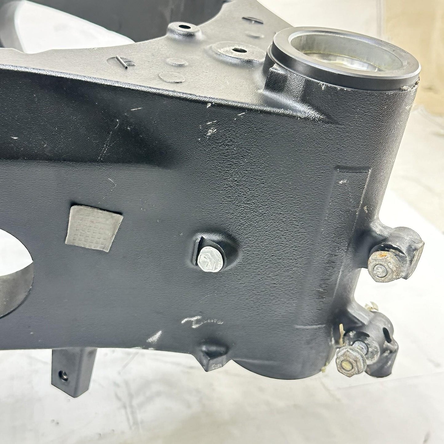 2006 2007 SUZUKI GSXR 600 GSXR 750 MAIN FRAME BODY CHASSIS BLACK STOCK