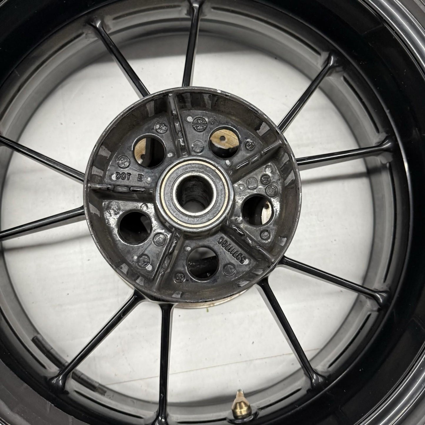 2010 - 2014 BMW S1000RR REAR WHEEL BACK RIM STRAIGHT PIRELLI TIRE BRAKE ROTOR