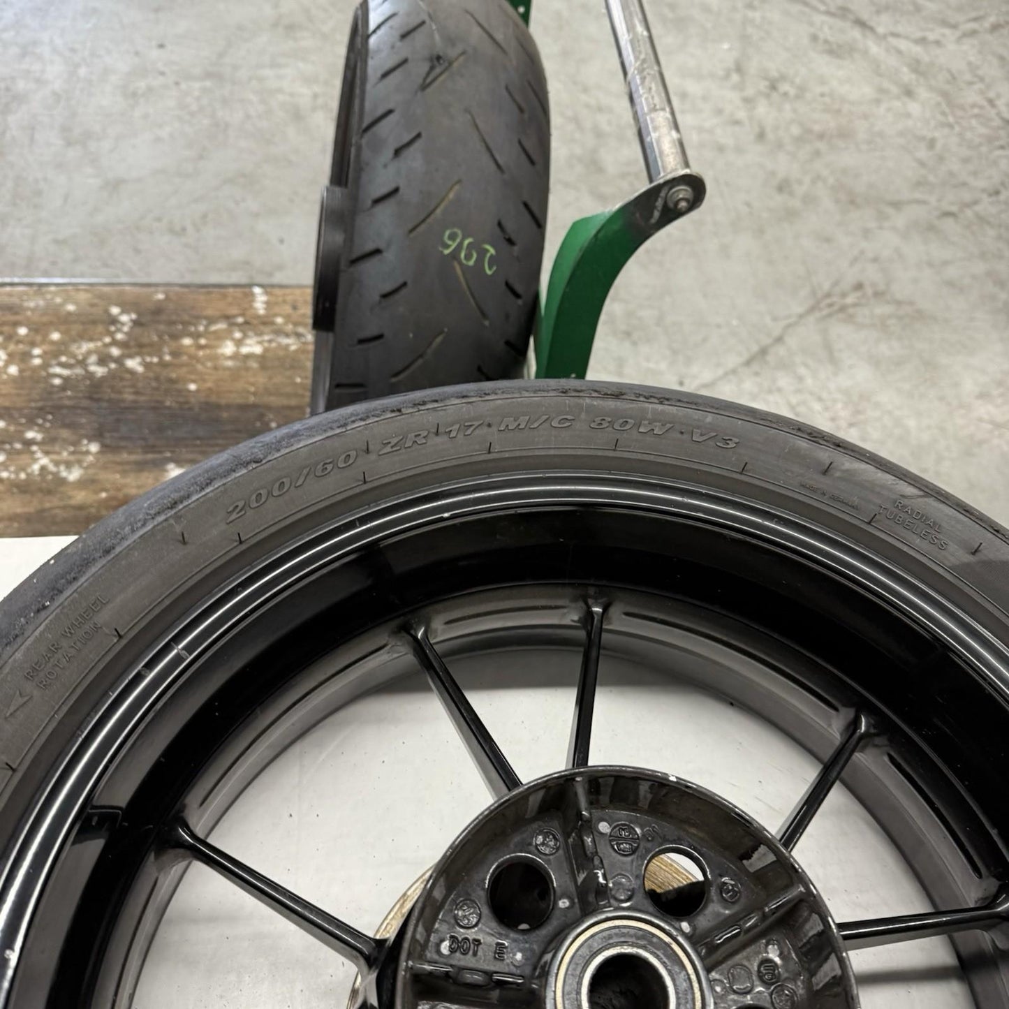 2010 - 2014 BMW S1000RR REAR WHEEL BACK RIM STRAIGHT PIRELLI TIRE BRAKE ROTOR
