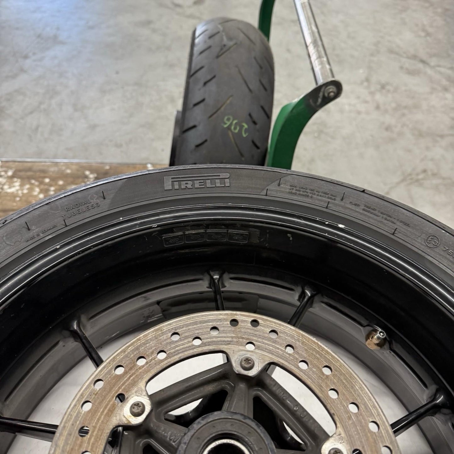 2010 - 2014 BMW S1000RR REAR WHEEL BACK RIM STRAIGHT PIRELLI TIRE BRAKE ROTOR