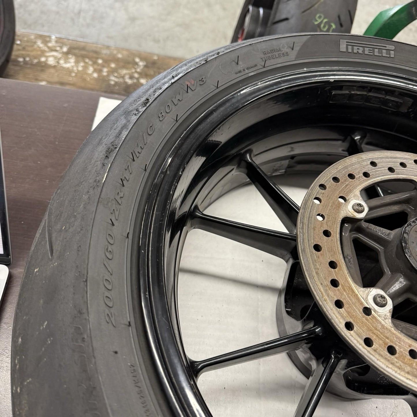 2010 - 2014 BMW S1000RR REAR WHEEL BACK RIM STRAIGHT PIRELLI TIRE BRAKE ROTOR