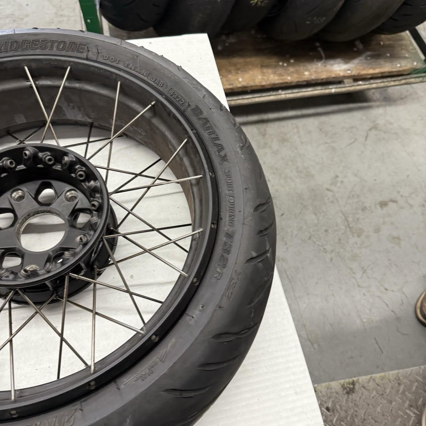2017 - 2020 BMW R NINE T REAR WHEEL BACK TIRE BRIDGESTONE RIM STOCK STRAIGHT