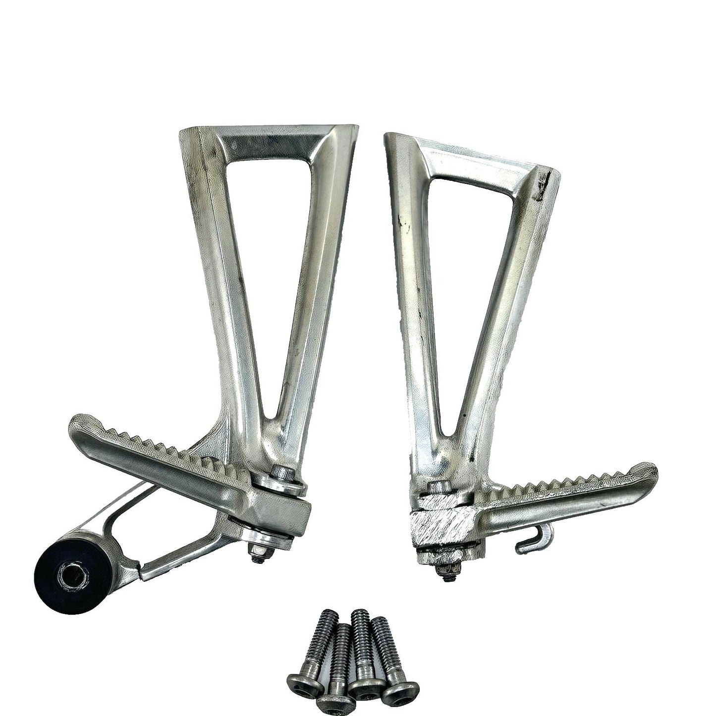 2003 - 2005 YAMAHA YZF R6 PASSENGER PEGS REAR LEG FOOT REST LEFT RIGHT *SCUFFED*