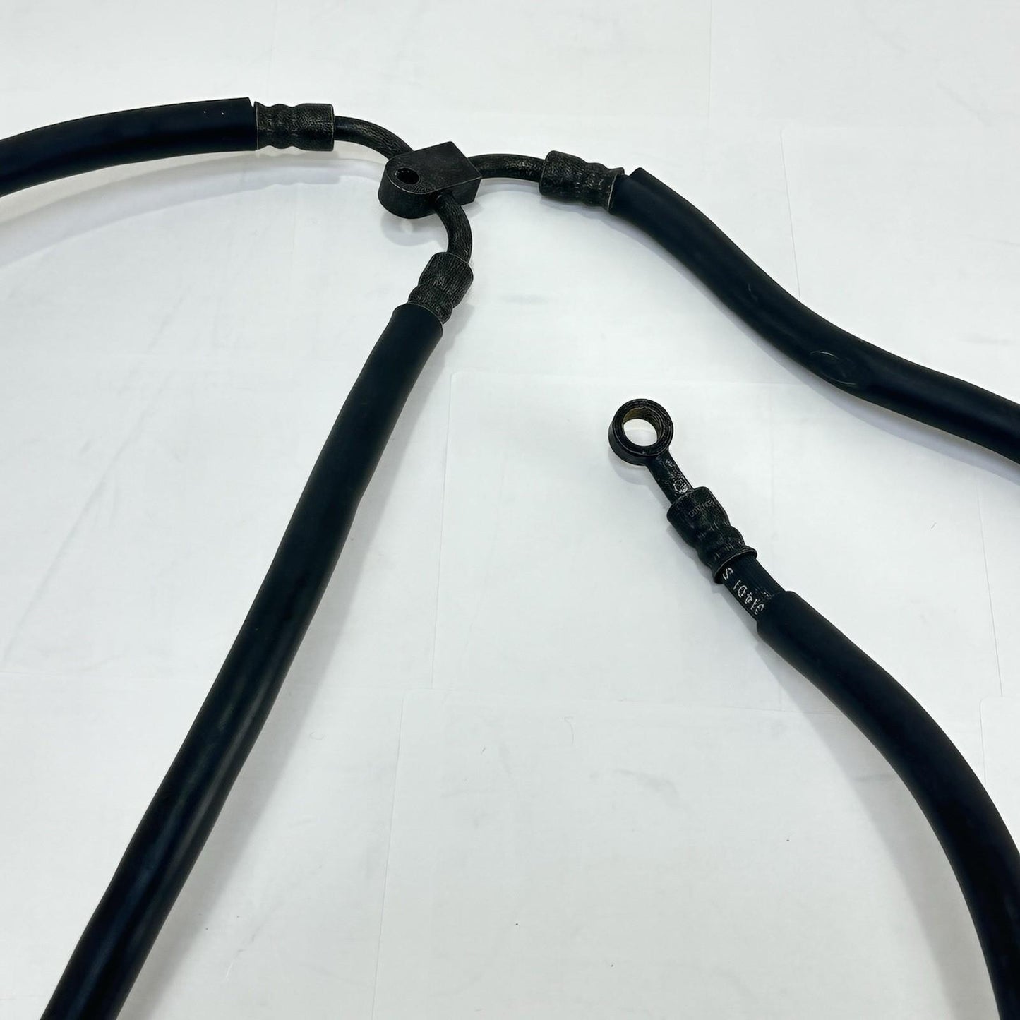 2003 - 2005 YAMAHA YZF R6 BRAKE HOSES FRONT REAR LINES BLACK STOCK