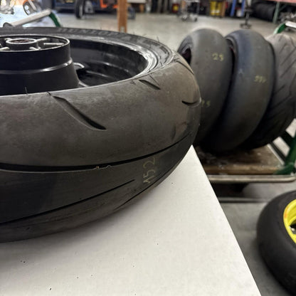 2008 - 2016 YAMAHA YZF R6 REAR WHEEL BACK RIM STRAIGHT STOCK BLACK STRAIGHT