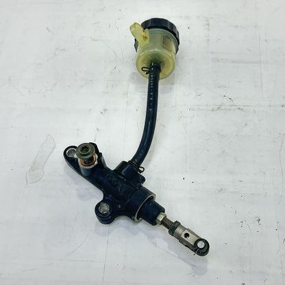 2003 - 2005 YAMAHA YZF R6 REAR BRAKE MASTER CYLINDER BACK RESERVOIR BLACK STOCK