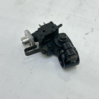2003 - 2005 YAMAHA YZF R6 CLUTCH PERCH HANDLE LEVER MOUNT BRACKET FRONT LEFT