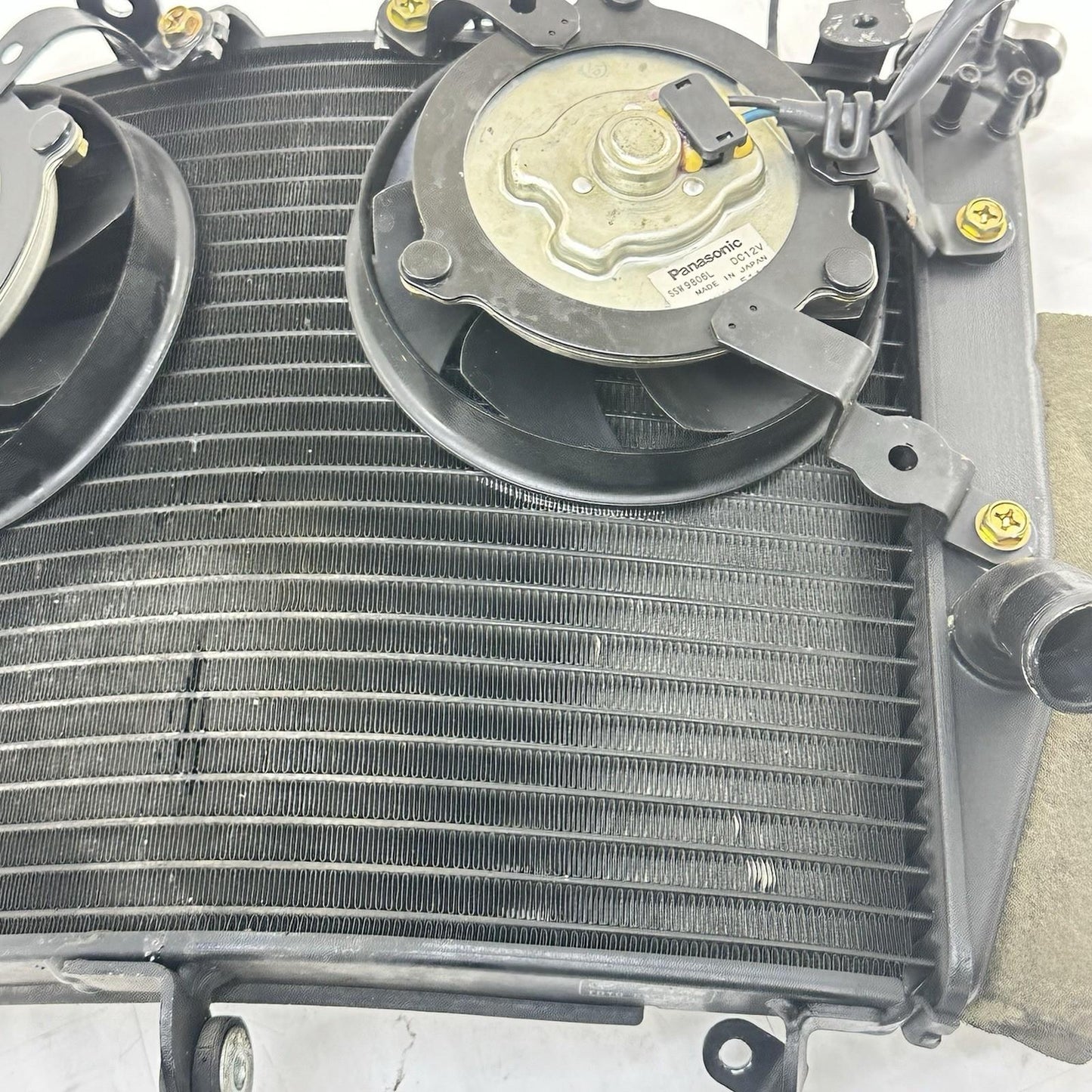 2003 - 2005 YAMAHA YZF R6 RADIATOR ENGINE COOLING MOTOR COOLER FANS SET STOCK