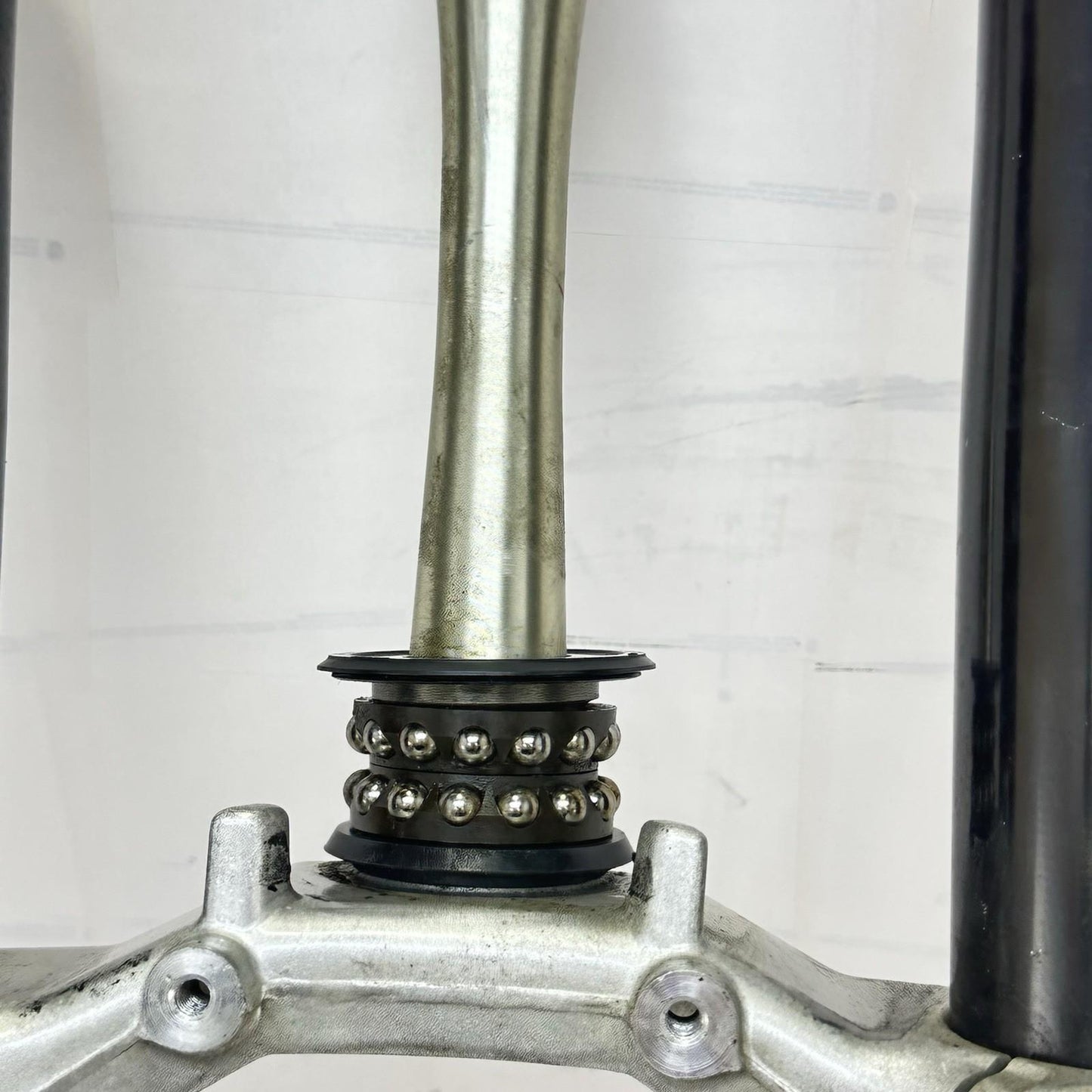 2003 - 2005 YAMAHA YZF R6 FRONT FORKS SUSPENSION ABSORBERS TRIPLE TREE *BENT*