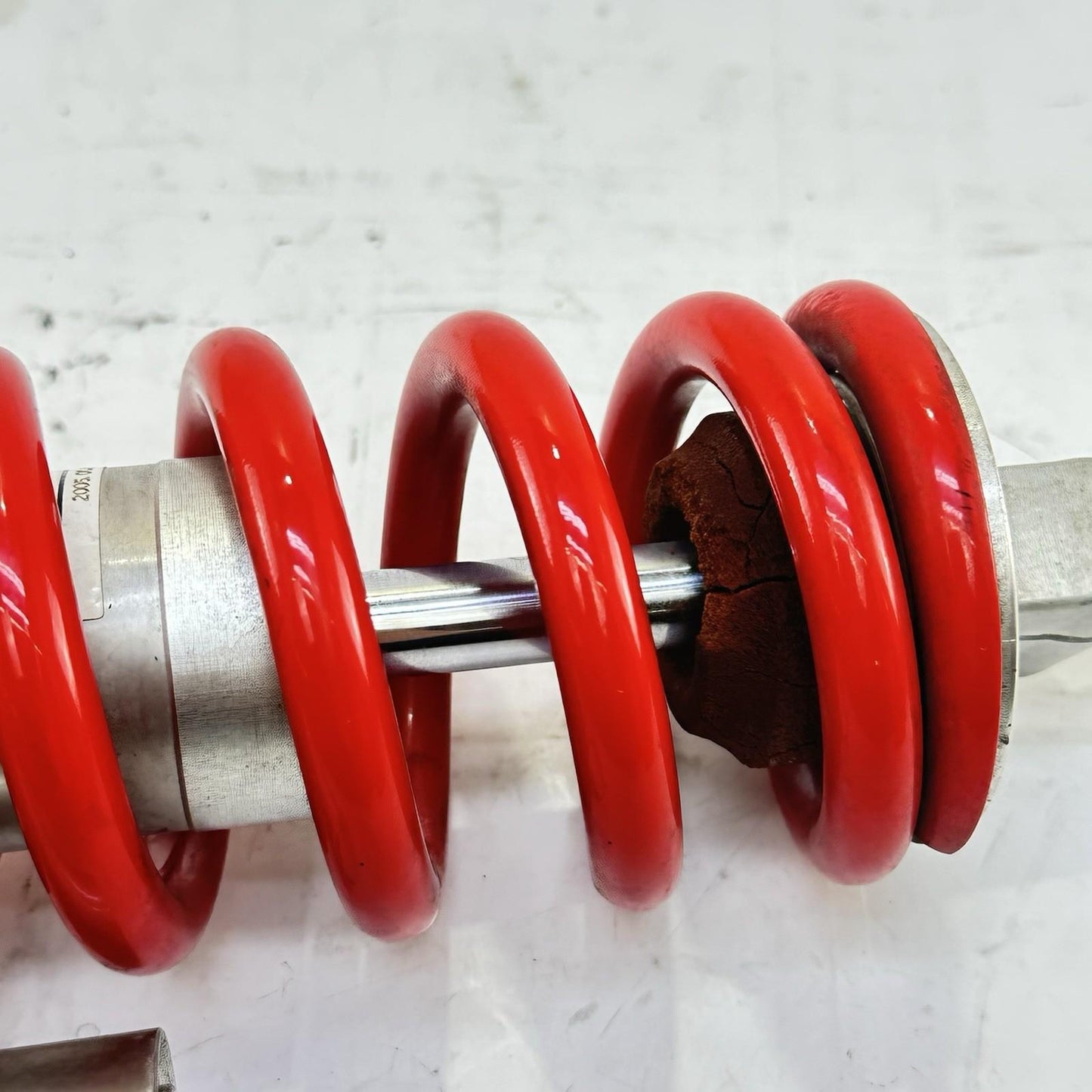 2003 - 2005 YAMAHA YZF R6 REAR SHOCK BACK SUSPENSION ABSORBER RED SILVER