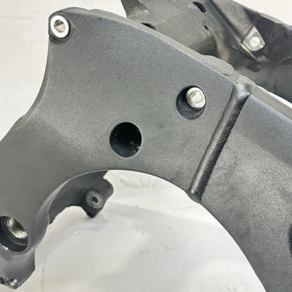 2003 - 2005 YAMAHA YZF R6 MAIN FRAME BODY CHASSIS BLACK STOCK
