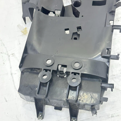 2003 - 2005 YAMAHA YZF R6 BATTERY TRAY HOLDER UNDERTAIL PLASTIC TRIM BLACK STOCK