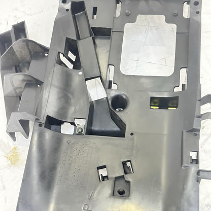 2003 - 2005 YAMAHA YZF R6 BATTERY TRAY HOLDER UNDERTAIL PLASTIC TRIM BLACK STOCK