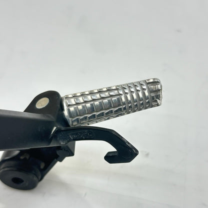 2011 - 2026 SUZUKI GSXR 600 GSXR 750 PASSENGER PEGS REAR FOOT REST LEFT RIGHT