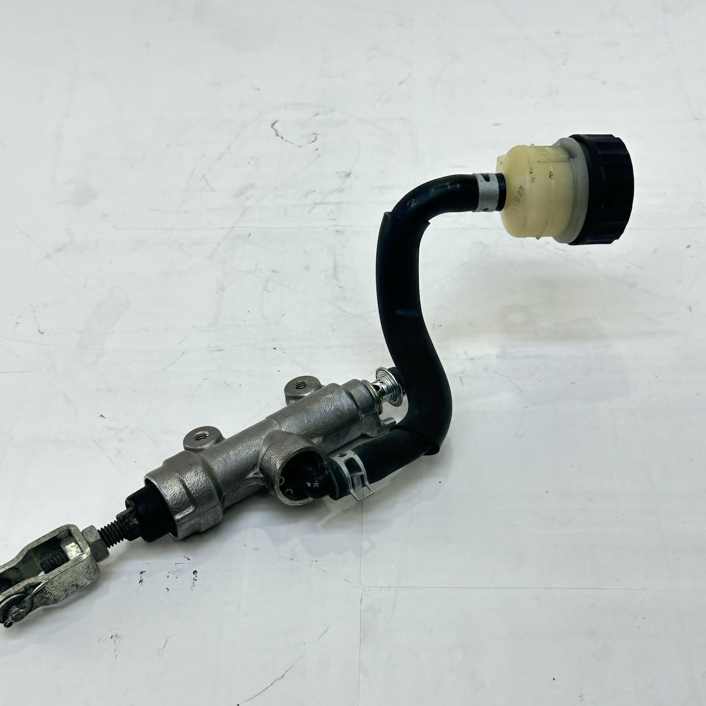 2011 - 2026 SUZUKI GSXR 600 GSXR 750 REAR BRAKE MASTER CYLINDER RESERVOIR STOCK