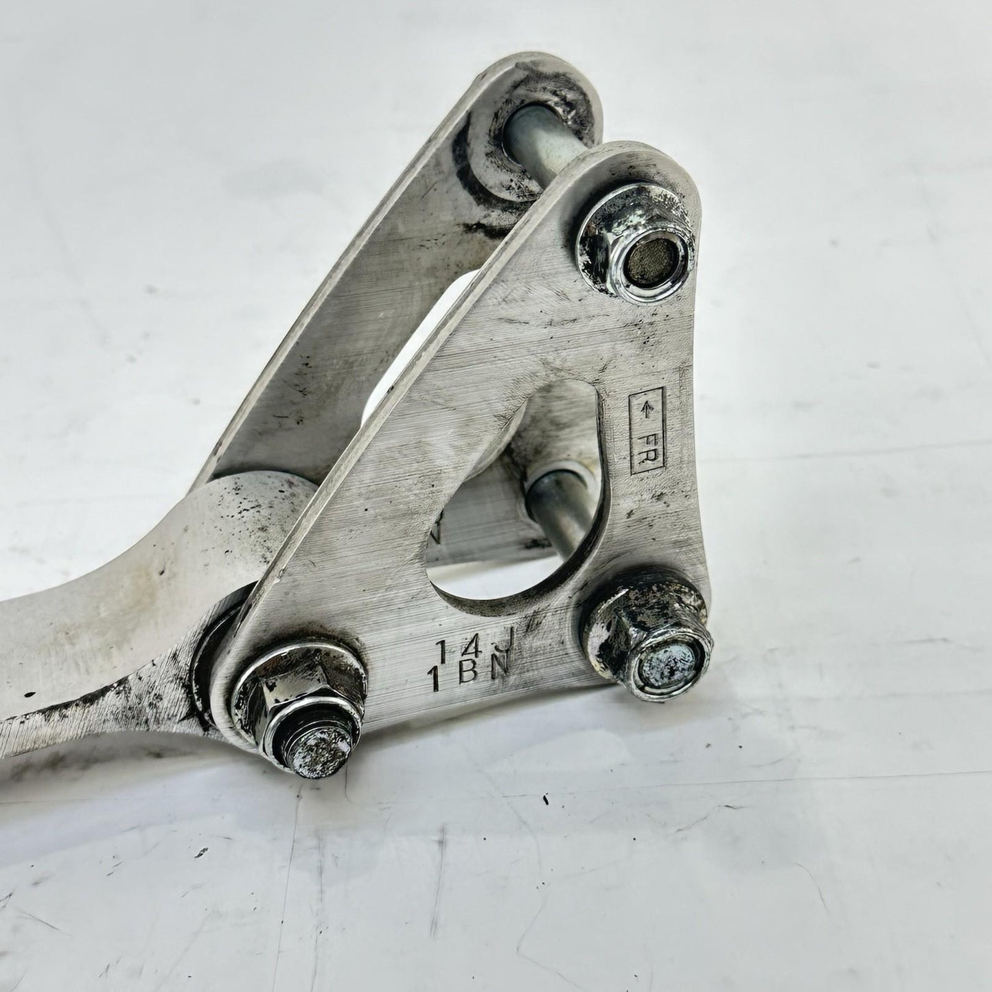2011 - 2026 SUZUKI GSXR 600 GSXR 750 DOG BONE REAR SHOCK LINKAGE SILVER STOCK