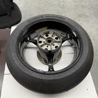 2007 2008 SUZUKI GSXR 1000 REAR WHEEL RIM BRAKE ROTOR PIRELLI TIRE STRAIGHT