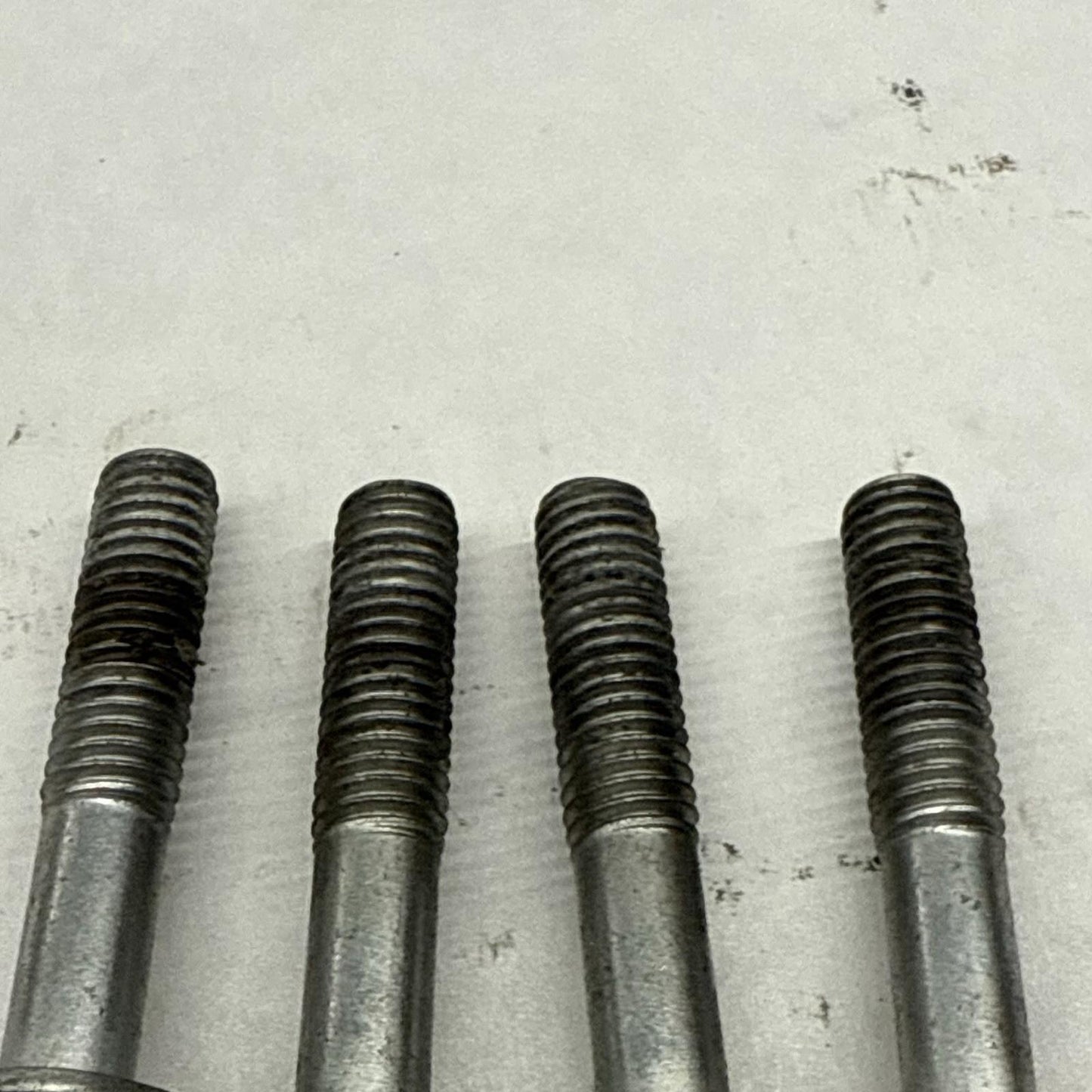 2017 - 2025 SUZUKI GSXR 1000R TRIPLE TREE CLAMP BOLTS Steering Yoke Pinch
